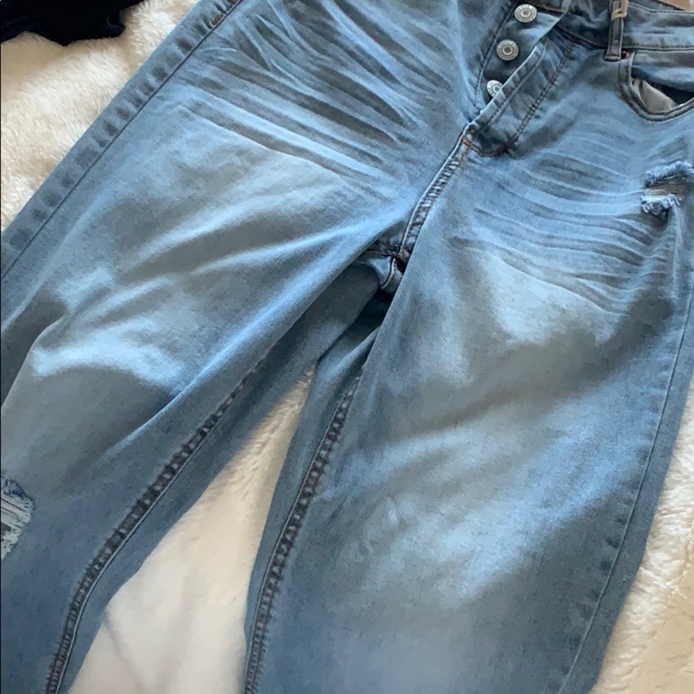 Jeans - Picture 3 of 3